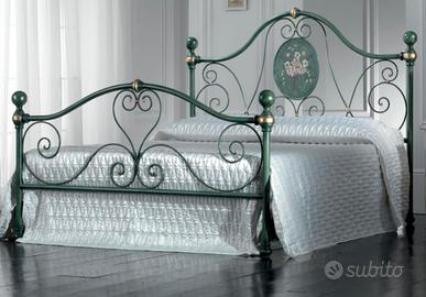 Letto con rete e materasso