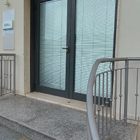 Locale commerciale uso ufficio/negozio