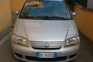 Fiat Idea 1.4 16V Emotion