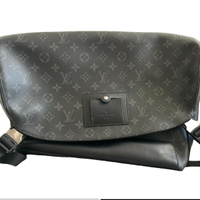 Borsa Voyager uomo Louis Vuitton mai indossata