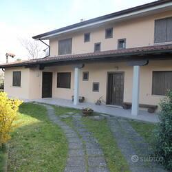 Casa unifamiliare tricamere biservizi