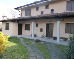 Casa unifamiliare tricamere biservizi