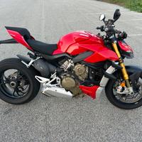 Ducati Streetfighter V4 - 2020