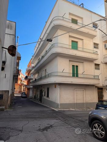 Appartamento in via Cadorna, 17