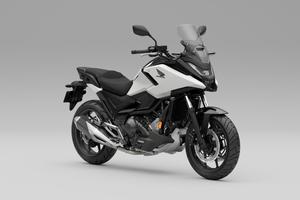 Honda NC 750 ABS e DCT 2026