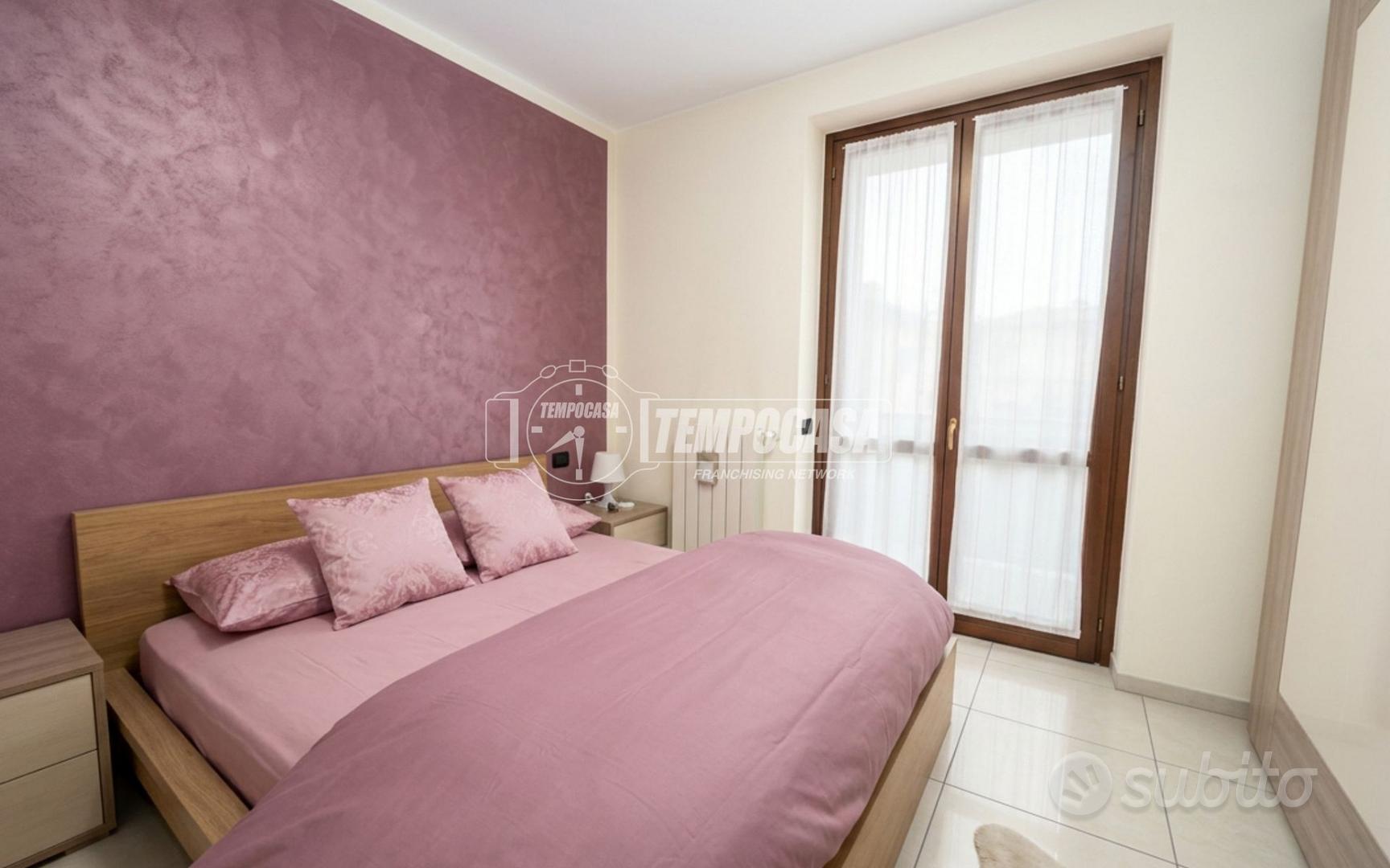 ELEGANTE APPARTAMENTO CON GIARDINO PRIVATO - Altro