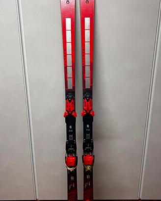 Sci Atomic Redster G9 FIS (gs) con attacchi gara