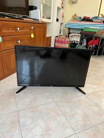 Televisore LED 32 pollici