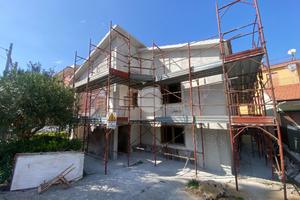 PORZIONE DI BIFAMILIARE A CAPACCIO