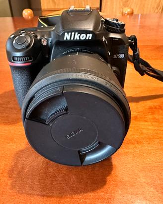 Nikon D7500
