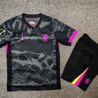 Completino Chelsea Delap 9