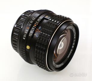 Pentax K 24 mm F 2,8 perfetto.