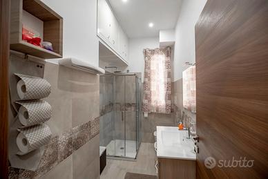 Casa fronte mare Piazza Vittorio Emanuele