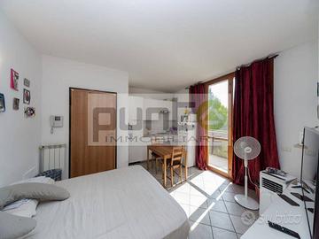 Appartamento di 47 m² con 1 locale e box auto a Co