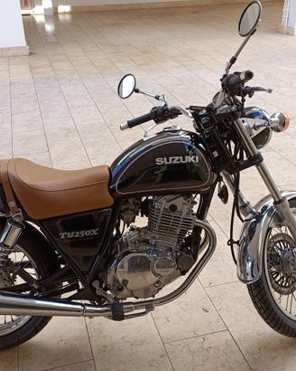 SUZUKI TU 250 X