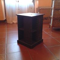 Mobiletto porta CD batik