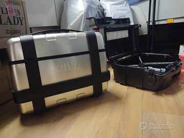 Valigie laterali GIVI Trekker 33 litri (coppia)