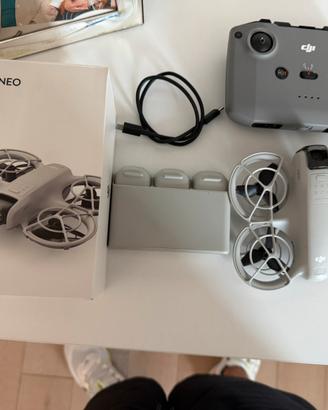 Dji neo