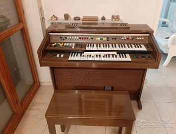 Organo elettrico marca YAMAHA Electone