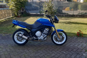 Yamaha tdm 850 special