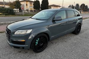 Audi Q7 3.0 V6 TDI 233CV quattro tiptronic