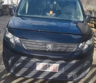 MUSATA COMPLETA PEUGEOT PARTNER 2019