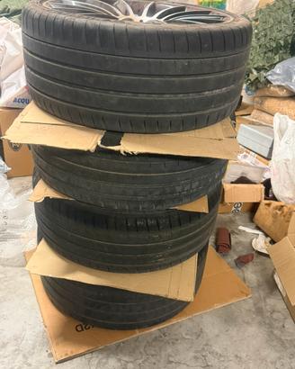 gomme 275/30/20 michlen pilot sport 4 run flat