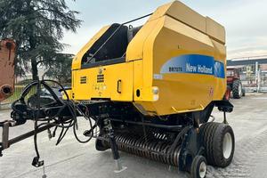 Rotopressa New Holland BR 7070