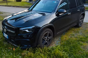Mercedes Glb 200d 4 MATIC 
