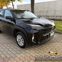 TOYOTA Yaris Cross 1.5 Hybrid 5p. E-CVT -i pple