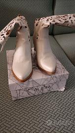 Stivali donna cowboy colore panna 