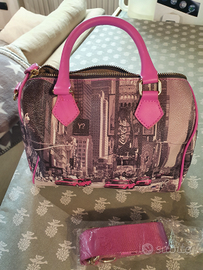 Bauletto Y not originale a mano o tracolla