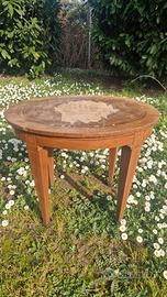 Tavolino basso in legno