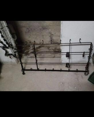 Appendi pentole rastrelliera cucina