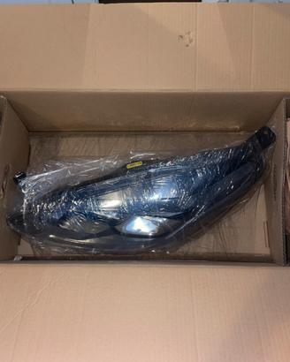 Faro anteriore ford fiesta st-line 2021