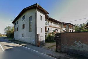 Immobile in asta di 159 m² con 5 locali e box auto