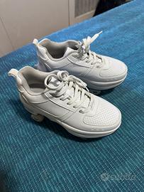 Scarpe bambina con rotelle