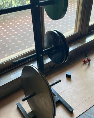 Rastrelliera porta pesi