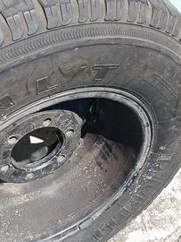 pneomatici cerchi in lega land rover