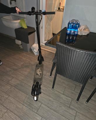 monopattino elettrico 