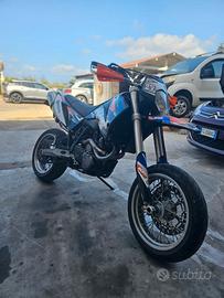 KTM LC4 640 Supermoto / Motard