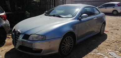 Alfa Romeo GT 1.9 D del 2004 motore 937A5000