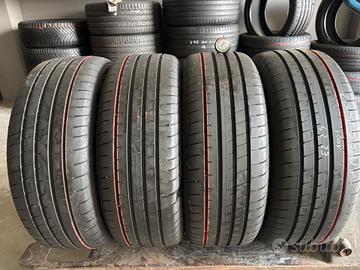 235 55 18 Good Year 90% utile, compreso montaggio