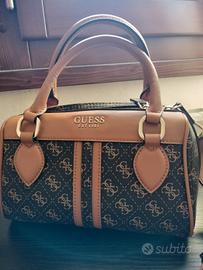 borsa bauletto guess 
