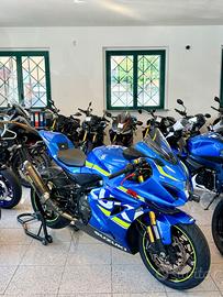 SUZUKI GSX R 1000 R FINANZIABILE SCARICO AKRAPOVIC