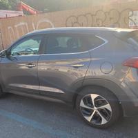 HYUNDAI Tucson 2ª serie-Sound Edition 1.7 CRDI