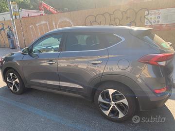 HYUNDAI Tucson 2ª serie-Sound Edition 1.7 CRDI