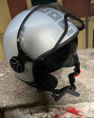 Casco momo design