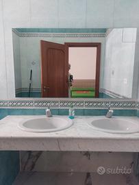 Centropaese 450m dal mare