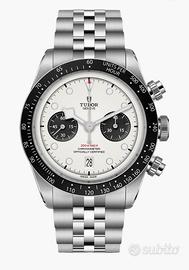 Tudor black bay chrono